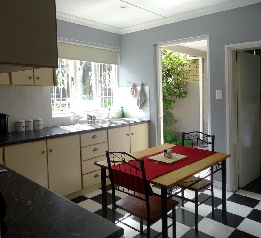 1932 House Bed And Breakfast Walvisbaai Buitenkant foto